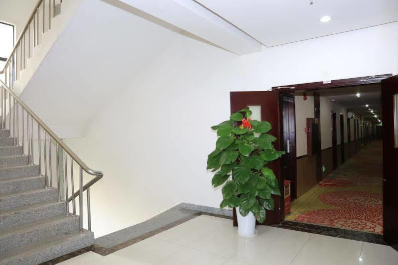 Yongchun Hotel Zhuhai Extérieur photo
